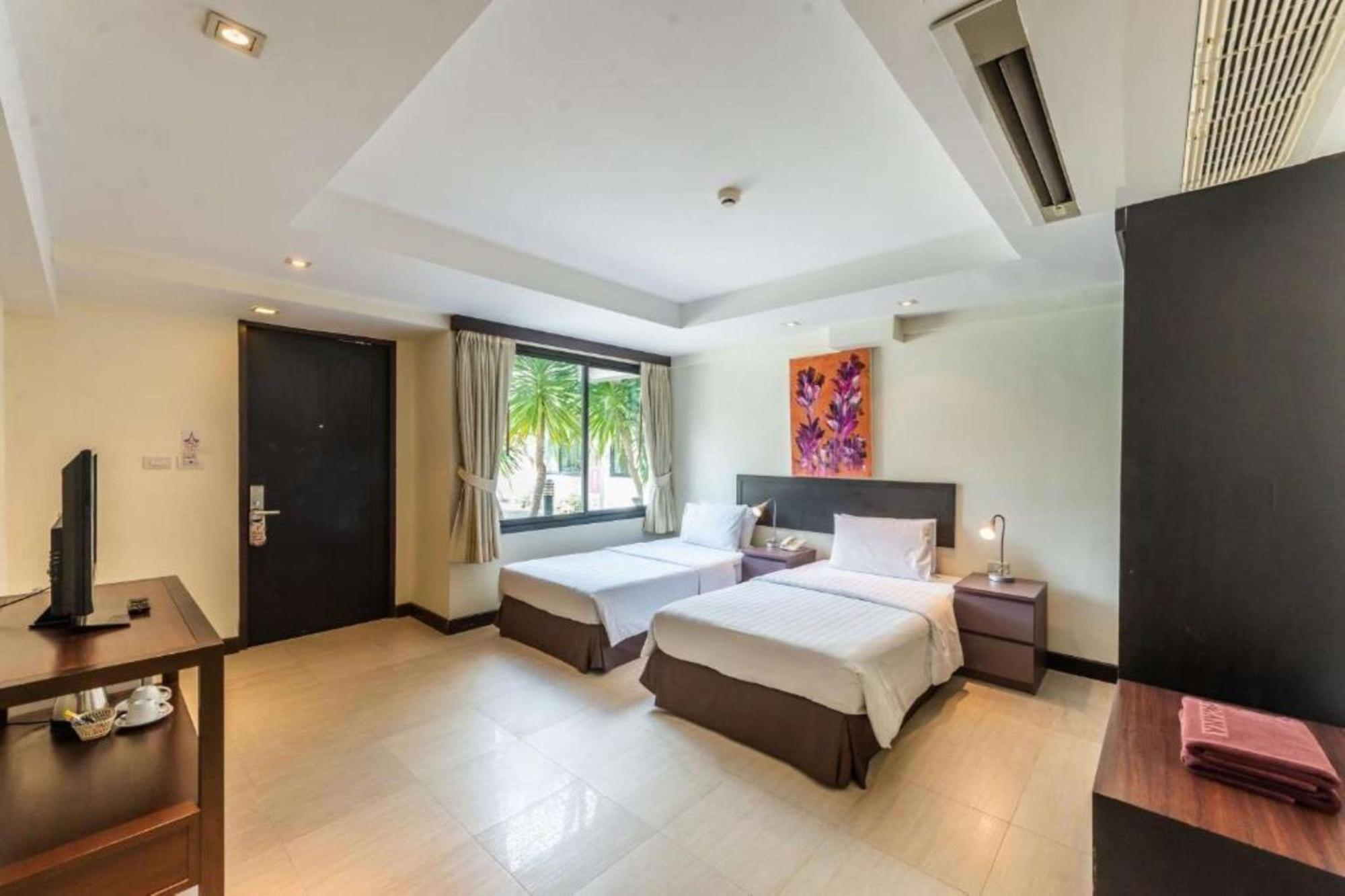 Hotel Tropicana - SHA Extra Plus Pattaya Exterior foto